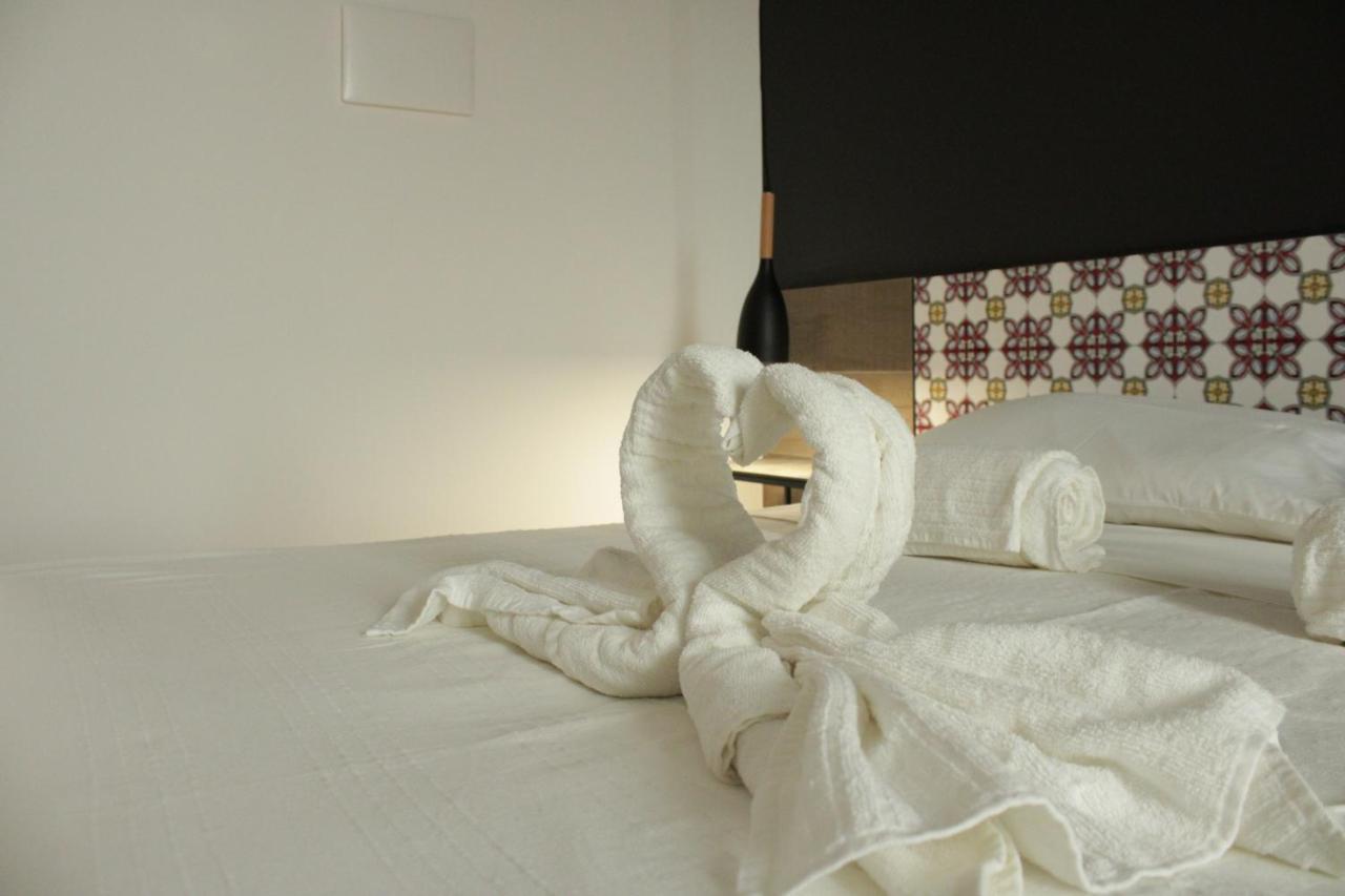 Venere B&B คาสเตลโมลา ภายนอก รูปภาพ
