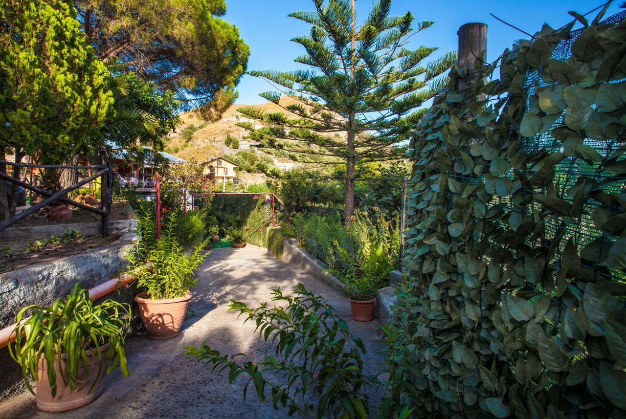 Venere B&B คาสเตลโมลา ภายนอก รูปภาพ